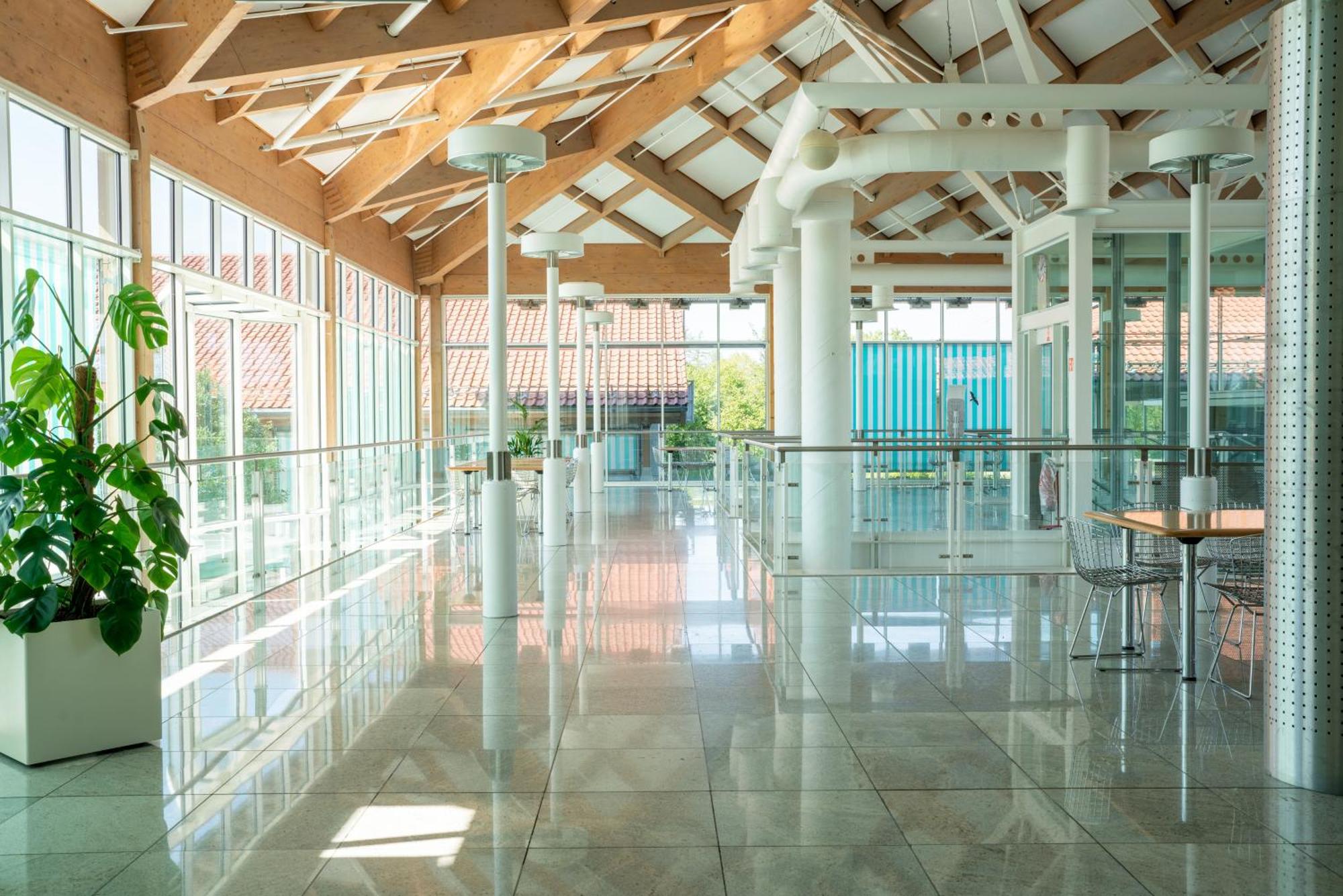Sportschule Oberhaching Hotel Exterior photo