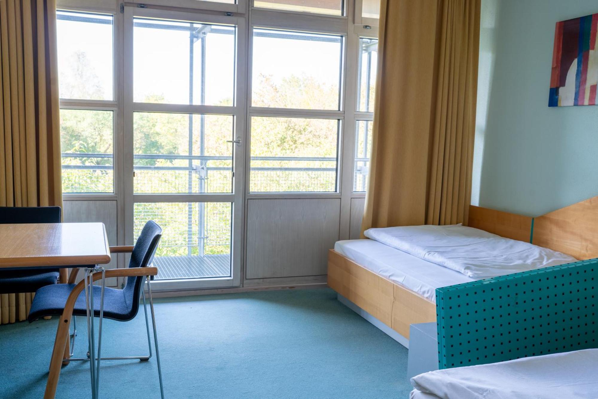Sportschule Oberhaching Hotel Exterior photo